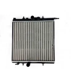 Radiateur de refroidissement moteur pour Peugeot 206 1.1i - 1.4i - 1.6i