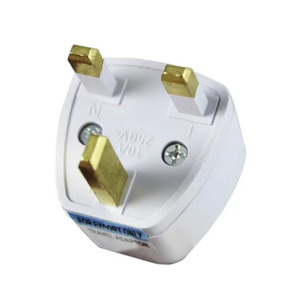 Adattatore per presa elettrica