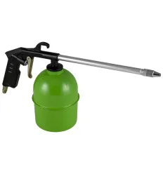 Engine cleaning gun