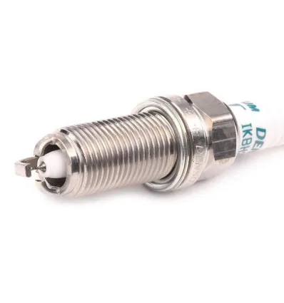Bougie d'allumage Denso 4705 pour Lexus Toyota