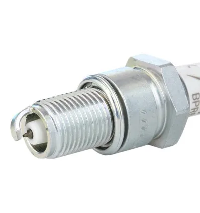 Bougie d'allumage NGK BPR6EIX pour Audi Bmw Citroën Fiat Ford Fiat Ford Mercedes-benz Peugeot Renault Seat Volkswagen