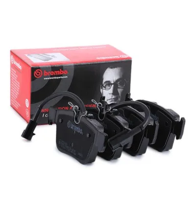 Jeu plaquettes de frein arrière Brembo P 23 180 pour Alfa romeo Maserati