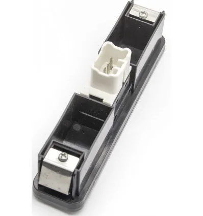 Suzuki Vitara front right window switch control